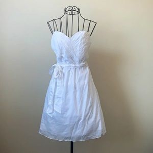 Express Heart Shape White Strapless Size 6 Dress